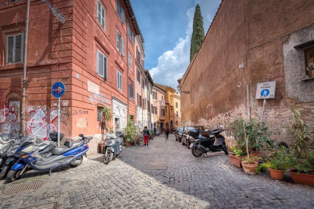 Shabby Apartment @Trastevere روما المظهر الخارجي الصورة
